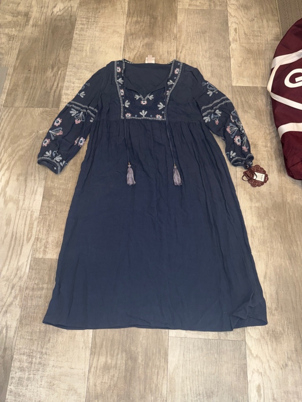 Knox Rose Navy Embroidered Long Sleeve Midi Dress